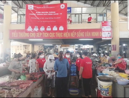 Hội CTĐ Thừa Thiên - Huế: Tuyên truyền phòng chống dịch bệnh kết hợp vận động hiến máu tình nguyện