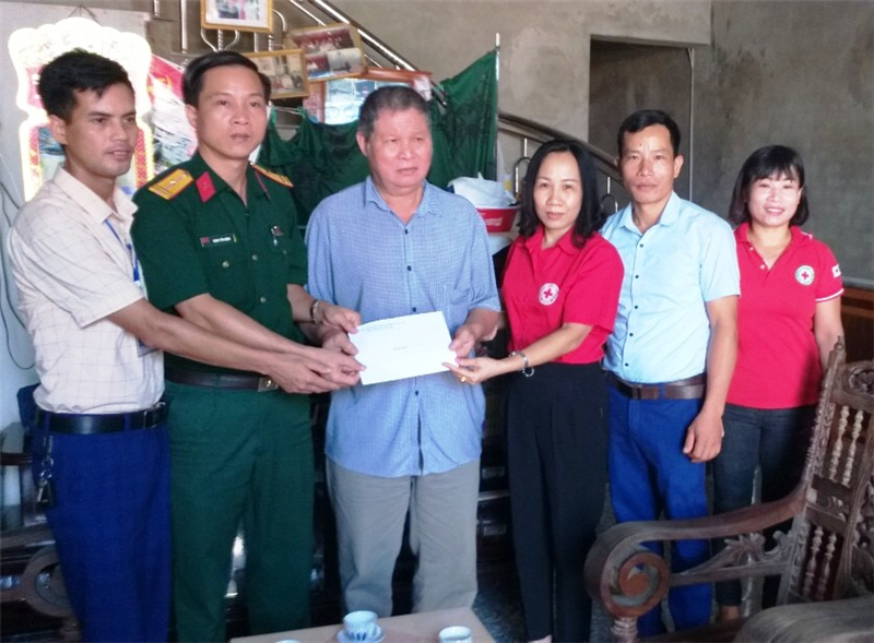 Hội CTĐ TP Lào Cai và Hội CTĐ Công ty Apatit Việt Nam hưởng ứng tháng hành động vì nạn nhân chất độc da cam 1