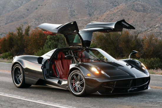 3-Pagani-Huayra