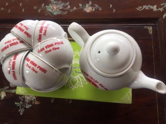 nhung-manh-doi-bat-hanh-va-chuyen-65-ty-dong-qua-mung-cua-tinh-vinh-phuc