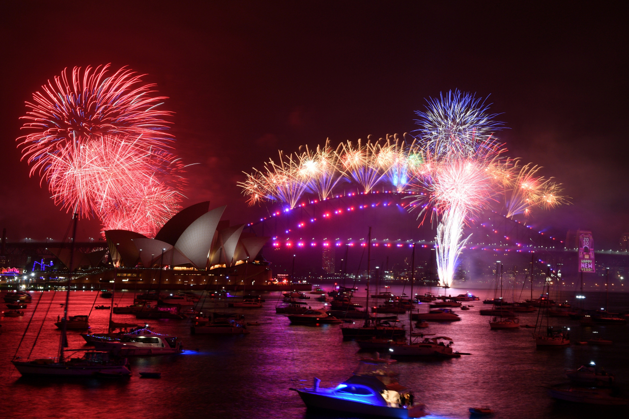 20191231-t-134323-z-740233936-rc-2-d-6-e-9-jiwdhrtrmadp-3-newyearaustralia-1577801557821