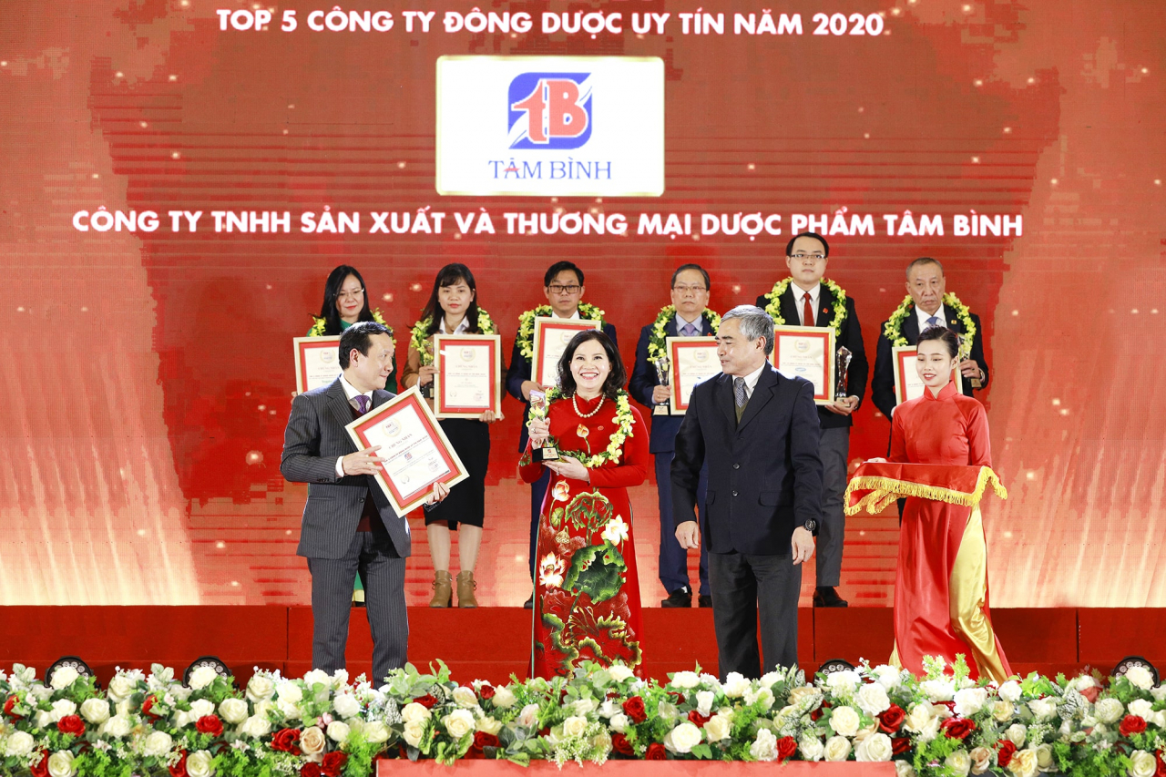 Dược phẩm Tâm Bình được vinh danh Top 5 công ty đông dược Việt Nam uy tín