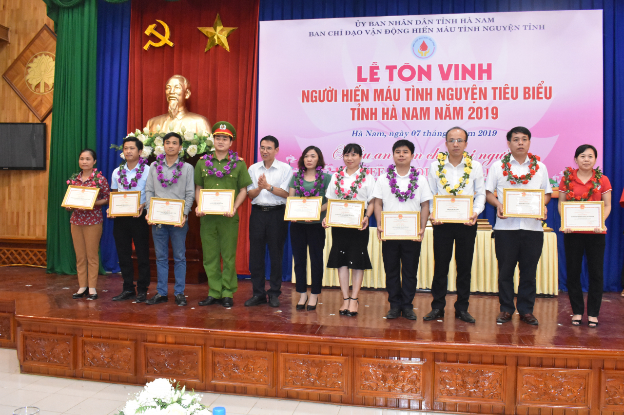 Giấy khen của Viện Huyết học - Truyền máu TW
