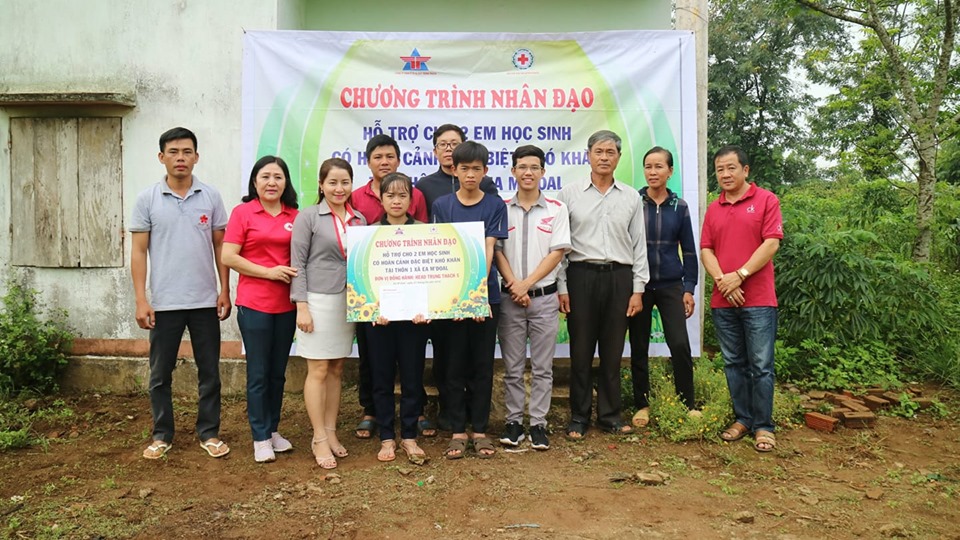 Hinh 2 nhan dao