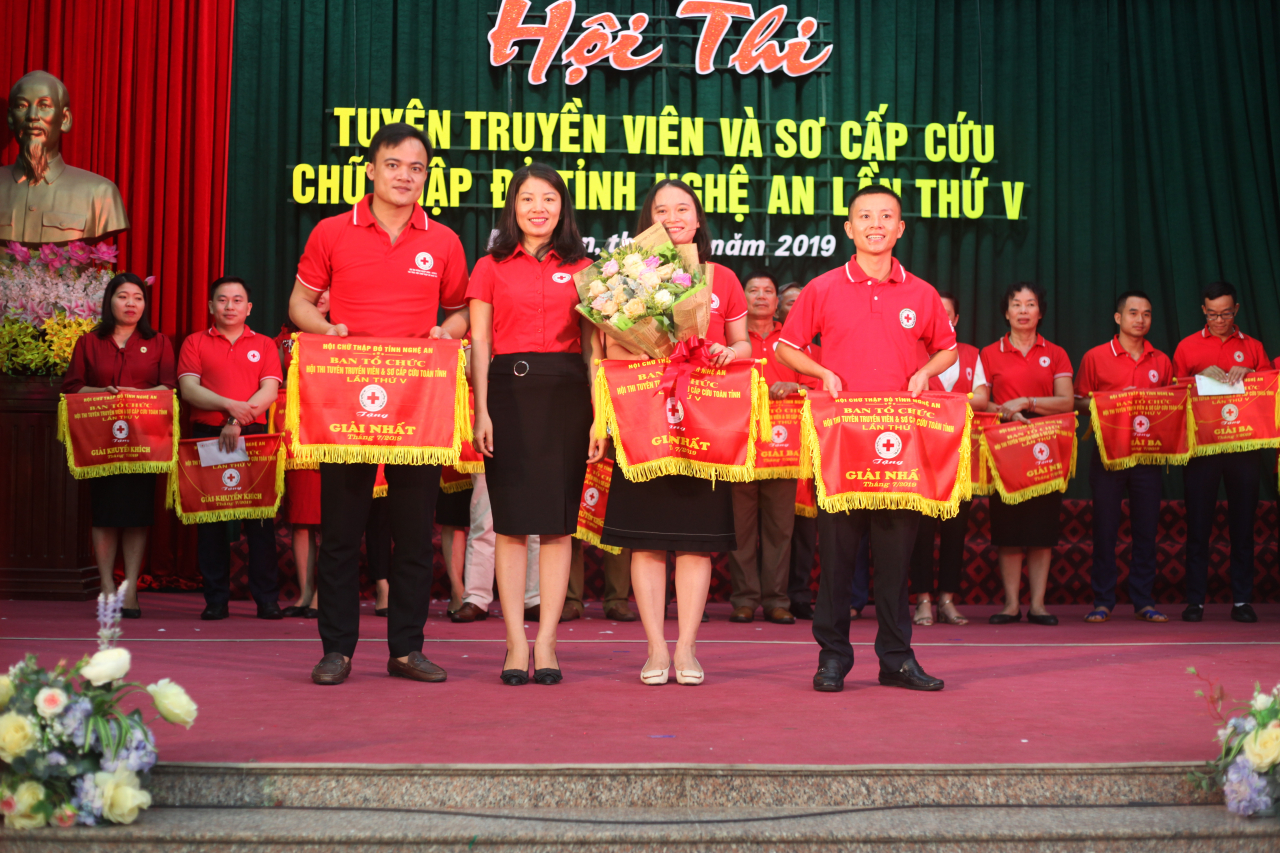 i đạt giải nhất