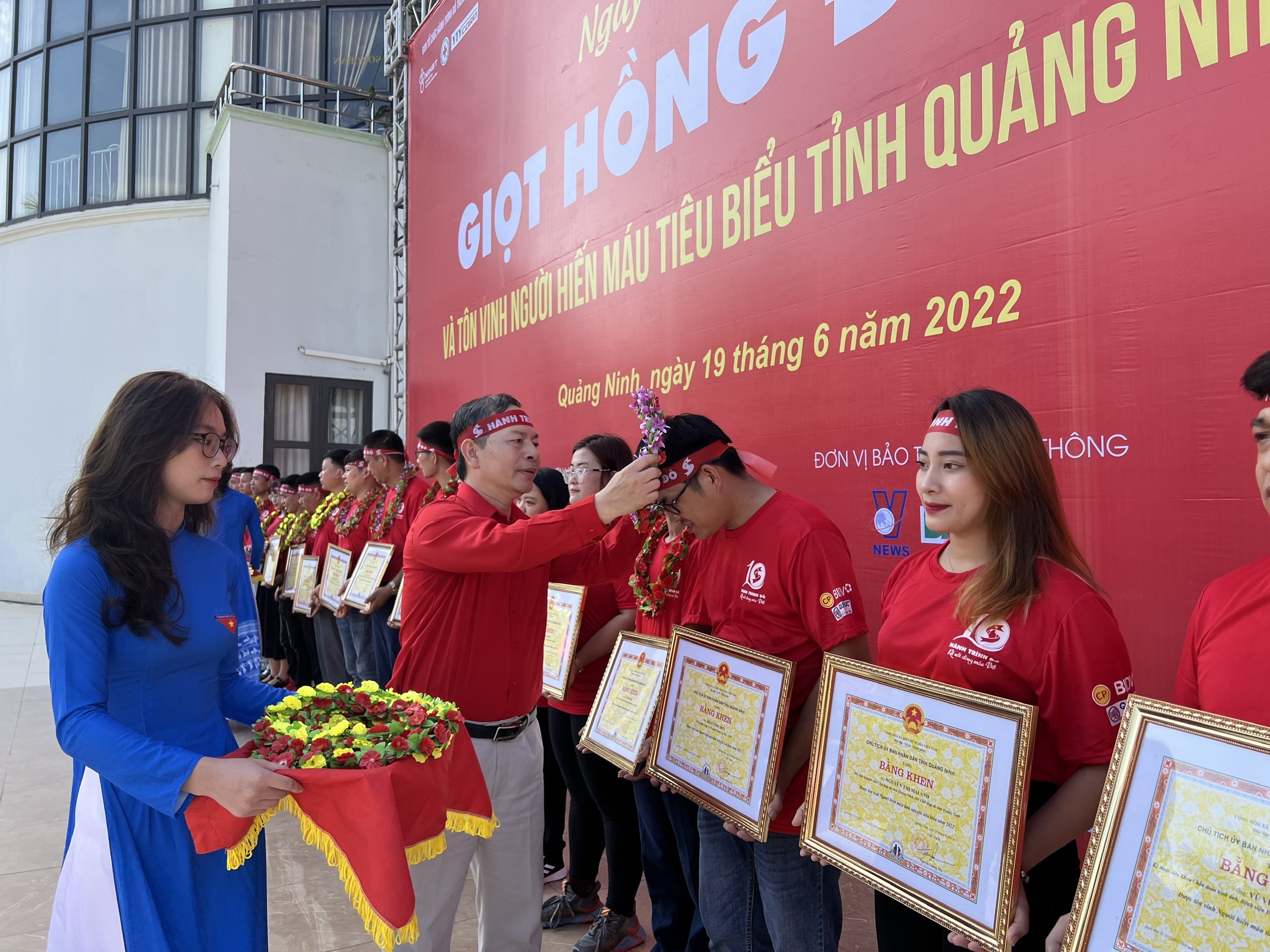 qn2-1655651869.jpg