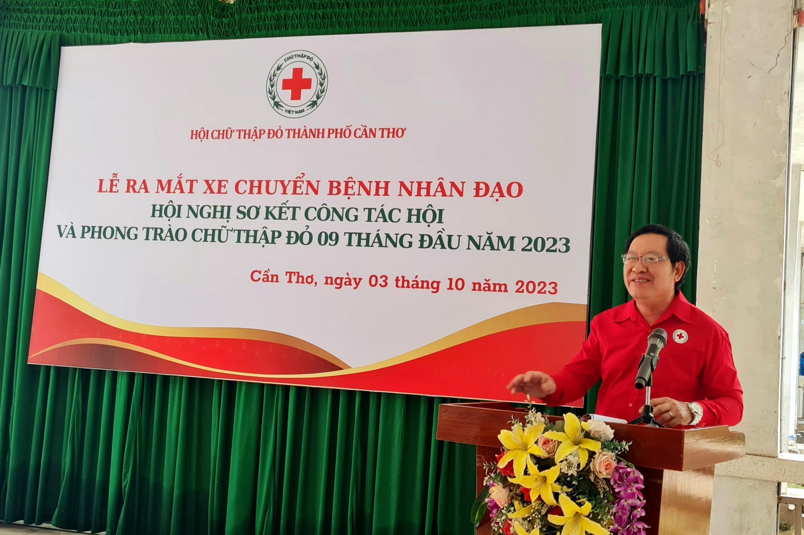 ong-nguyen-trong-nghia-pho-truong-co-quan-dai-dien-phia-nam-trung-uong-hoi-chu-thap-do-viet-nam-1696437919.jpg