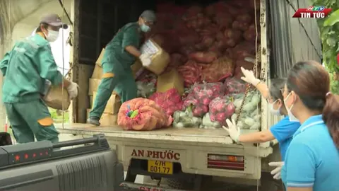 NGHĨA TÌNH ĐỒNG BÀO CẢ NƯỚC HƯỚNG VỀ TP.HCM