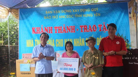 Niềm vui trong những ngôi nhà ấm áp nghĩa tình