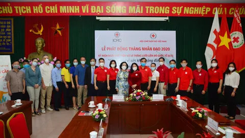 Video: Tháng nhân đạo 2020 - Chung tay vì sức khỏe cộng đồng
