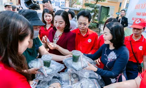 Hội Chữ thập đỏ Thành phố Hà Nội phát động Tháng Nhân đạo năm 2024