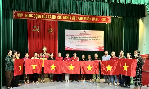 Hội Chữ thập đỏ tỉnh Thanh Hóa tổ chức các hoạt động “Tháng Nhân đạo” tại Sầm Sơn