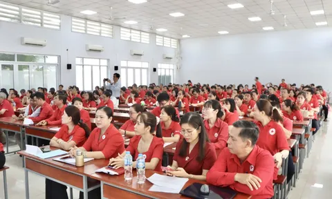 TP Hồ Chí Minh: Khai giảng lớp bồi dưỡng kiến thức, nghiệp vụ công tác Chữ thập đỏ
