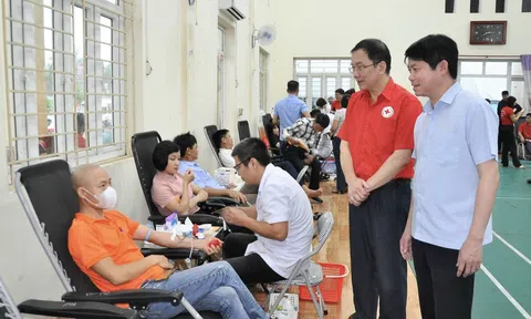 Hội CTĐ huyện Kim Sơn thực hiện tốt công tác vận động hiến máu tình nguyện, hiến giác mác