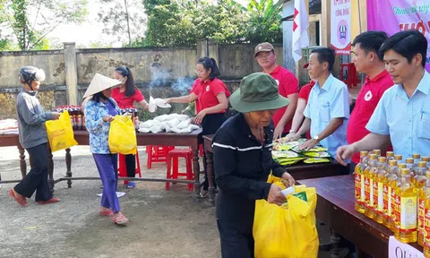Thừa Thiên Huế: Tổ chức Chợ nhân đạo tại huyện Phong Điền