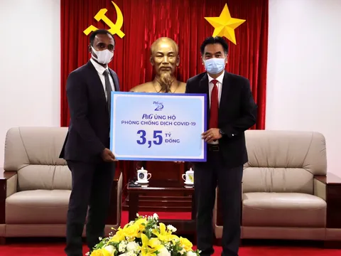 Bình Dương: Công ty P&G Việt Nam trao tặng 3,5 tỷ đồng tiền và hàng hóa hỗ trợ phòng, chống Covid-19 