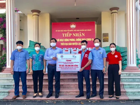 Bắc Giang: Hỗ trợ 500 hộ gia đình bị ảnh hưởng do dịch bệnh Codid – 19 huyện Lục Ngạn