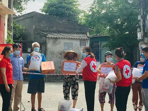Hội Chữ thập đỏ Việt Nam hỗ trợ tích cực công tác phòng, chống dịch Covid-19