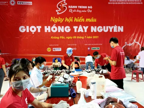 Tích cực, sáng tạo trong vận động hiến máu, toàn quốc tiếp nhận gần 766.000 đơn vị  máu