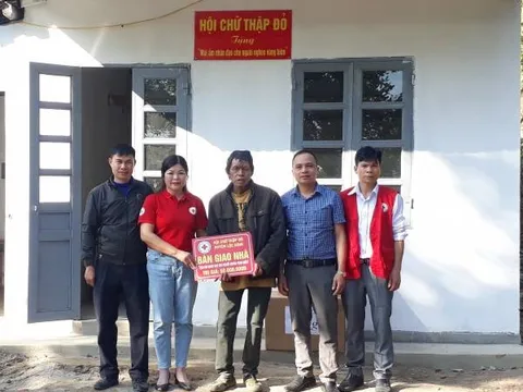 Hơn 1,1 tỷ đồng ủng hộ "Mái ấm nhân đạo cho người nghèo vùng biên" năm 2021