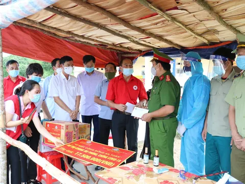 Thái Nguyên: Nhiều hoạt động chăm lo cho người khó khăn và hỗ trợ tuyến đầu chống dịch