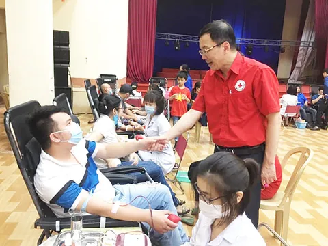 Ninh Bình: Tiếp nhận 572 đơn vị máu trong Chương trình “Mỗi Giọt máu cho đi – Một cuộc đời ở lại”
