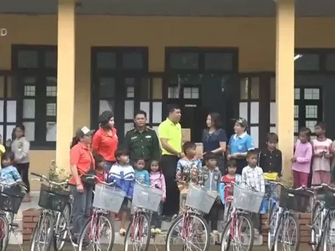 Đẩy mạnh mô hình kết nghĩa với đồng bào vùng lũ