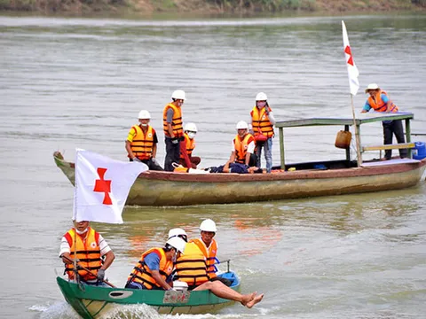 Mỹ viện trợ 100.000 USD giúp Việt Nam hỗ trợ bà con miền Trung