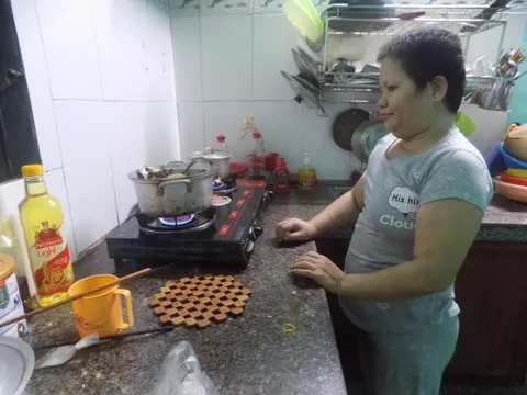 Nỗi lòng người mẹ mang trong mình căn bệnh ung thư