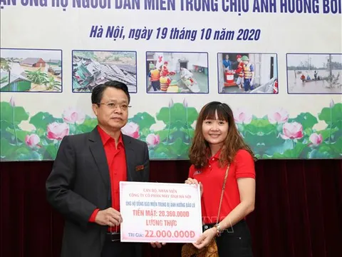 Hội Chữ thập đỏ các cấp chung tay hỗ trợ người dân miền Trung