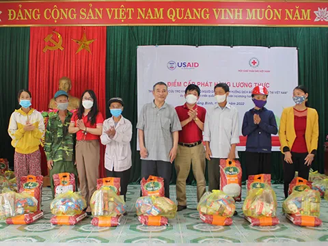 Quảng Bình: Cấp lương thực cho người dân bị ảnh hưởng bởi dịch bệnh Covid-19