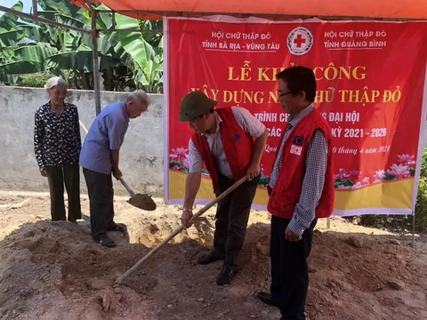 Quảng Bình: Khởi công xây dựng nhà Chữ thập đỏ cho người dân bị thiệt hại do thiên tai