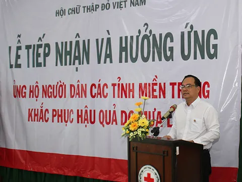 Cơ quan đại diện phía Nam (T.Ư Hội Chữ thập đỏ Việt Nam): Phát động và tiếp nhận tiền, hàng ủng hộ nhân dân miền Trung