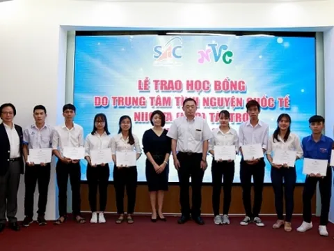 52 sinh viên nghèo vượt khó nhận học bổng từ Nhật Bản
