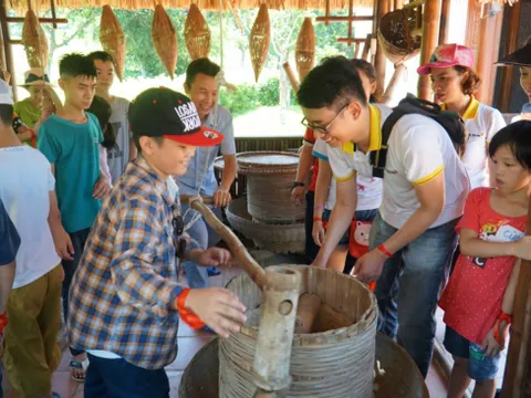 Tiết học mơ ước của học sinh khuyết tật Thụy An