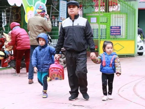 Sau Tết Dương lịch, học sinh tiếp tục nghỉ học do rét đậm