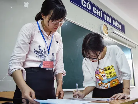 Gần một triệu thí sinh làm thủ tục dự thi THPT quốc gia 2018