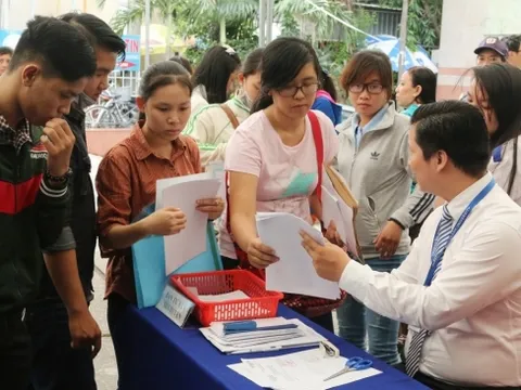 Các trường “bắt tay” kiểm soát  thí sinh “ảo”