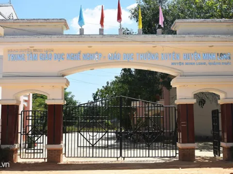 Nơi có tỷ lệ đỗ tốt nghiệp 0%, 3 học sinh đã có vợ