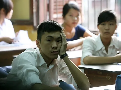 Học phí Đại học tăng: 28% sinh viên có nguy cơ bỏ học