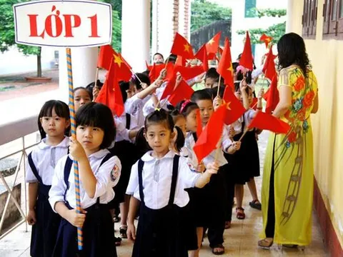 Hà Nội đăng ký tuyển sinh trực tuyến vào lớp 1