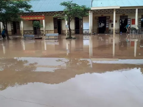 Sơn La: Trước ngày khai giảng, trường Tà Hộc vẫn ngổn ngang do mưa lũ