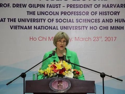 Hiệu trưởng ĐH Harvard: "Việt Nam là một đất nước chứ không phải một cuộc chiến tranh"