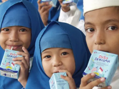 Triển khai chương trình 'Sữa học đường' tại Hà Nội: Quan trọng là công khai, minh bạch