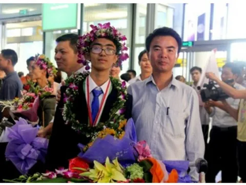 Nam sinh giành Huy chương Vàng Olympic Sinh học Quốc tế: Quan trọng nhất là có mục tiêu và quyết tâm