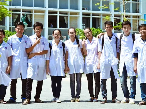 Điểm sàn chính thức Đại học Y Hà Nội năm 2018