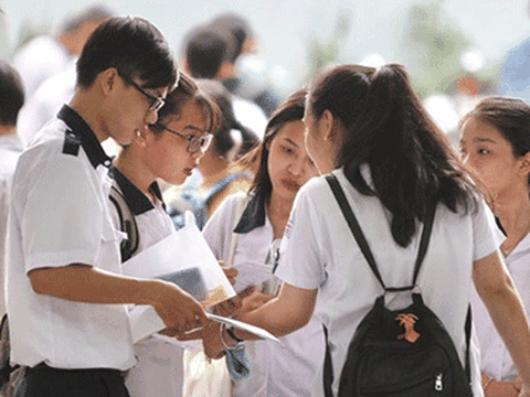 Chạy phần mềm lọc ảo, điểm chuẩn đại học 2018 dự kiến giảm mạnh
