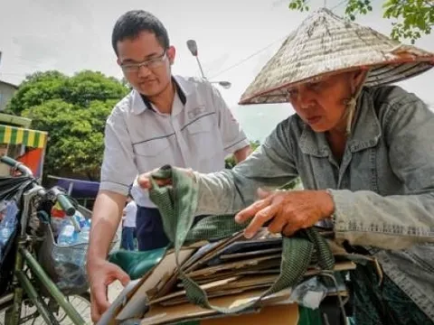 Nam sinh nhặt ve chai ở Sài Gòn giành điểm thi ấn tượng