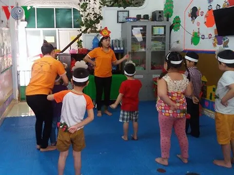 Ngày 20/11 và câu chuyện rớt nước mắt của cô giáo dạy trẻ tự kỷ