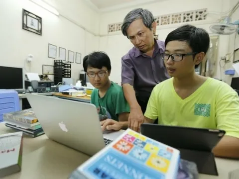 Hiện tượng bỏ trường về nhà tự học: Có mạo hiểm với tương lai của con?